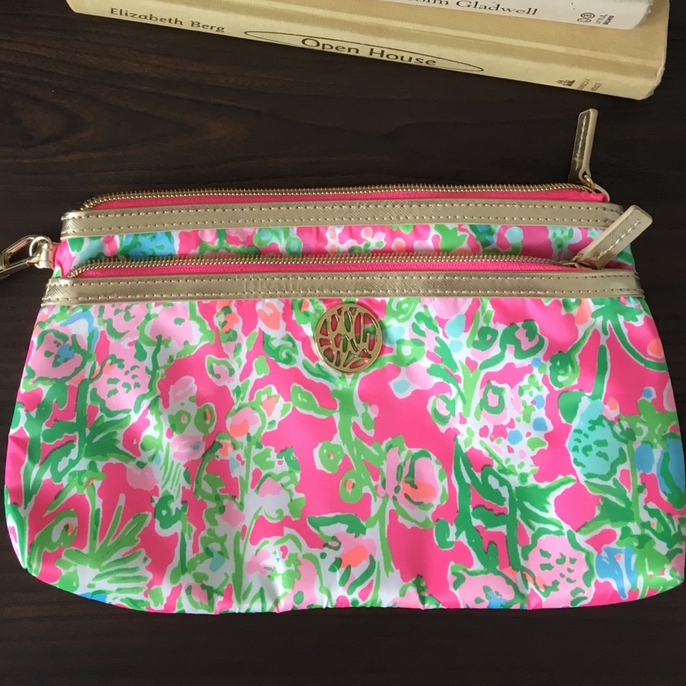 Lilly Pulitzer wristlet/clutch
